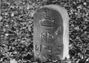 58. Diverse Grenzsteine